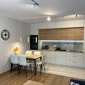 45 Apartament